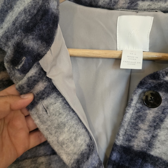 H&M Plaid Shacket Bloggers Favorite! - Picture 6 of 8